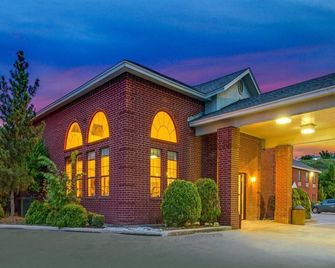 Rodeway Inn Decatur - Decatur - Building
