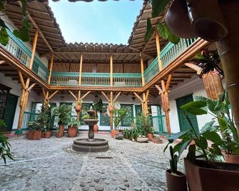 Hacienda Bambusa - Ermenistan - Dış görünüm