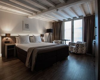 Grand Hotel De Draak - Bergen op Zoom - Chambre