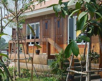 Baan Imoun Hotel - Samut Songkhram - Gebäude