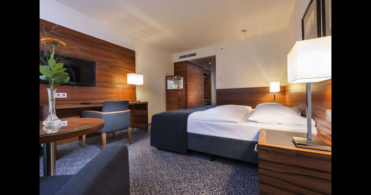 Maritim Hotel München in München, in Deutschland ab CHF 77: Angebote ...