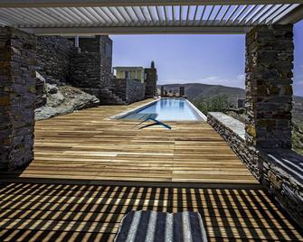Stone built house with a panoramic sea view & a 25 meters long swimming pool.Hs5 - Agios Nikolaos - Piscina