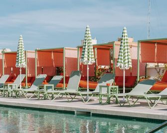 The Boc Hostels - City - Palma de Majorque - Piscine