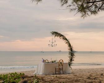 Kora Beach Resort Phuket - Πουκέτ - Παραλία
