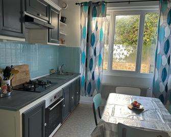 Maison de ville 2 à 8 personnes Lac de Vassivière - Peyrat-le-Château - Küche
