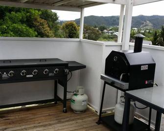 Whangarei Holiday Houses - Whangarei - Balkon