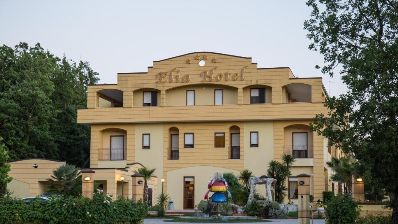 Elia Hotel