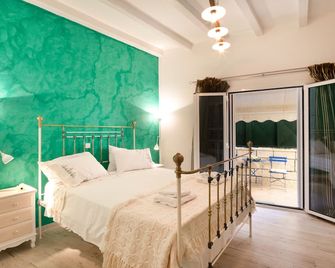 Old Town Art Studio by CorfuEscapes - Corfú - Habitación