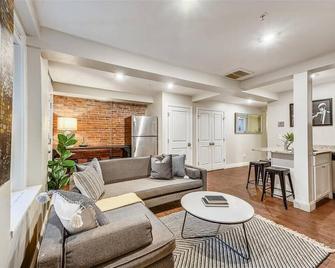 Clean, Contemporary Escape | Near T - Boston