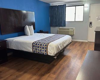 Super 8 by Wyndham Portsmouth - Norfolk - Portsmouth - Schlafzimmer