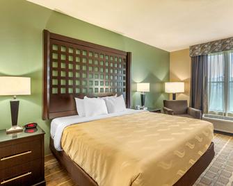 Quality Inn & Suites Durant - Durant - Bedroom