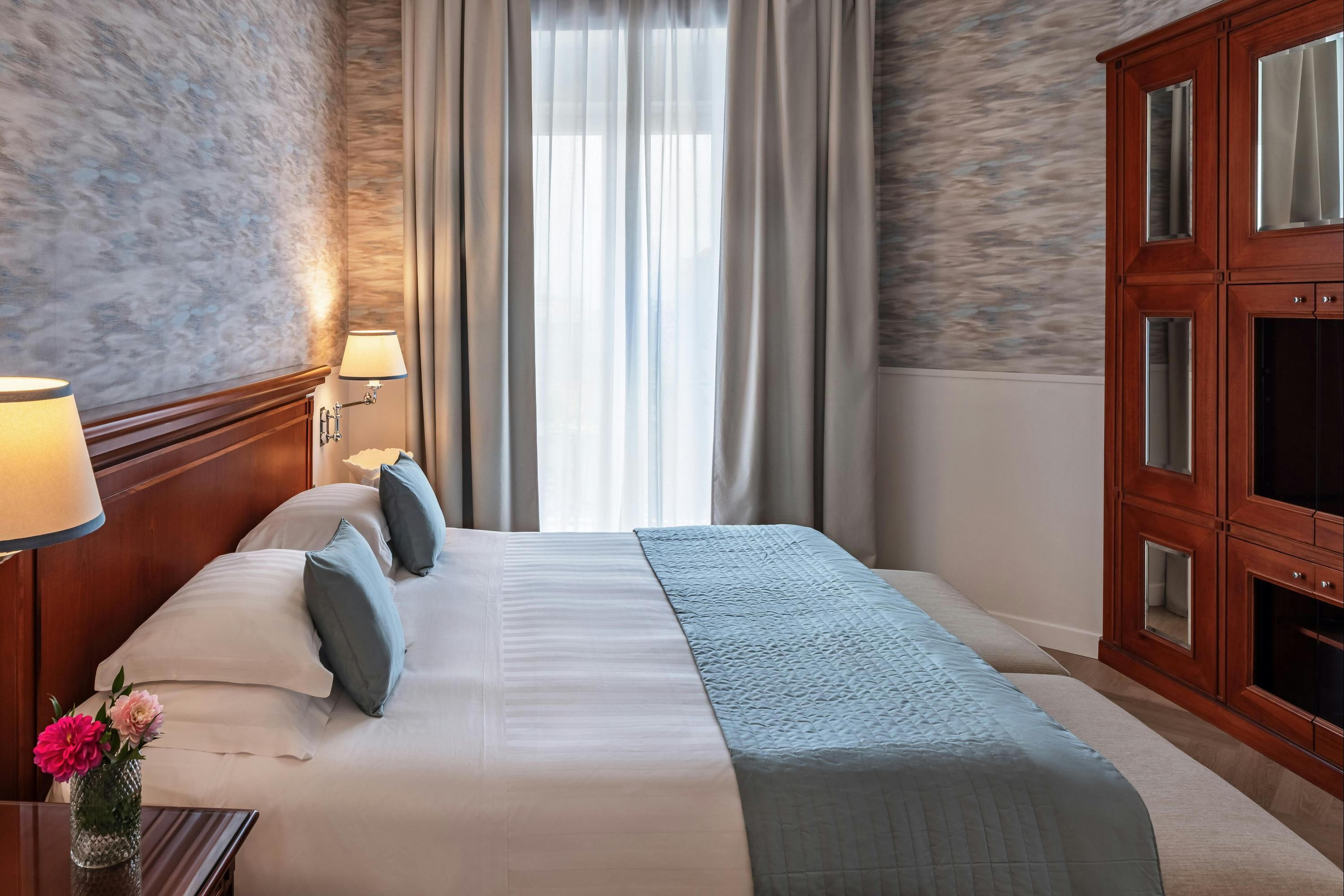 ستار هوتلز تيرمينوس - نابليس - غرفة نوم