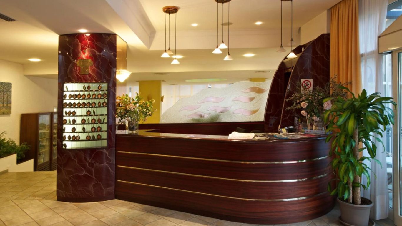 فندق بريزيدنت