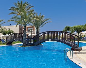 Selini Suites - Kolymvari - Piscine