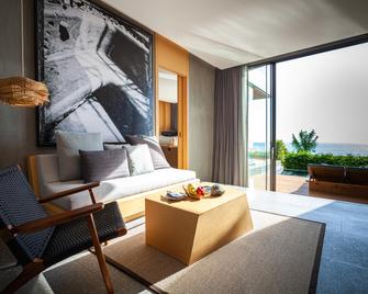 Mason - Pattaya - Living room