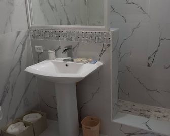 Charming 1-bedroom apartment in enchanting Negril with AC, WiFi - Negril