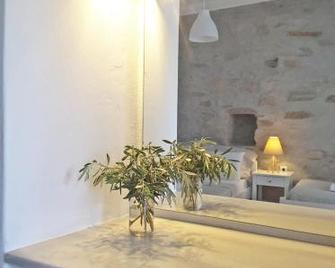 Yiannis Studios - Piso Livadi