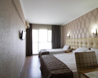 Kocaman Otel - Smirne - Camera da letto