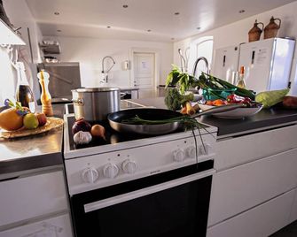 Avalonbnb - Odense - Küche