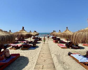 Sunset Sea View - Beachfront Balcony - Ac - Wifi - Durrës - Plage