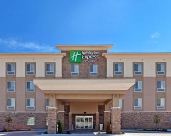 Holiday Inn Express & Suites Topeka North - Topeka - Building