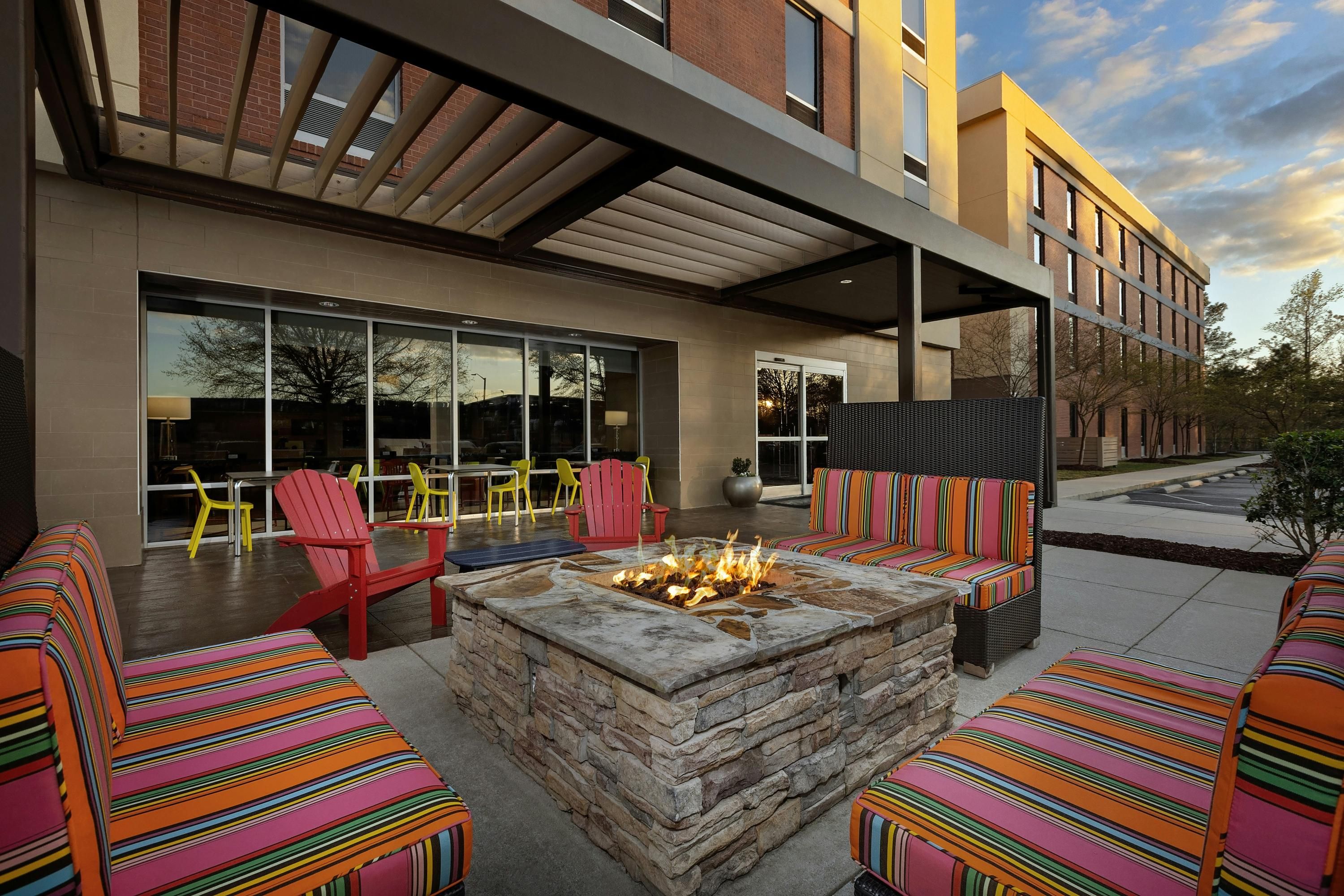 Home2 Suites by Hilton Jacksonville - Jacksonville - Patio