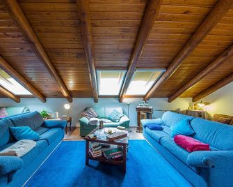 B&B Beata Solitudo - Agerola - Sala de estar