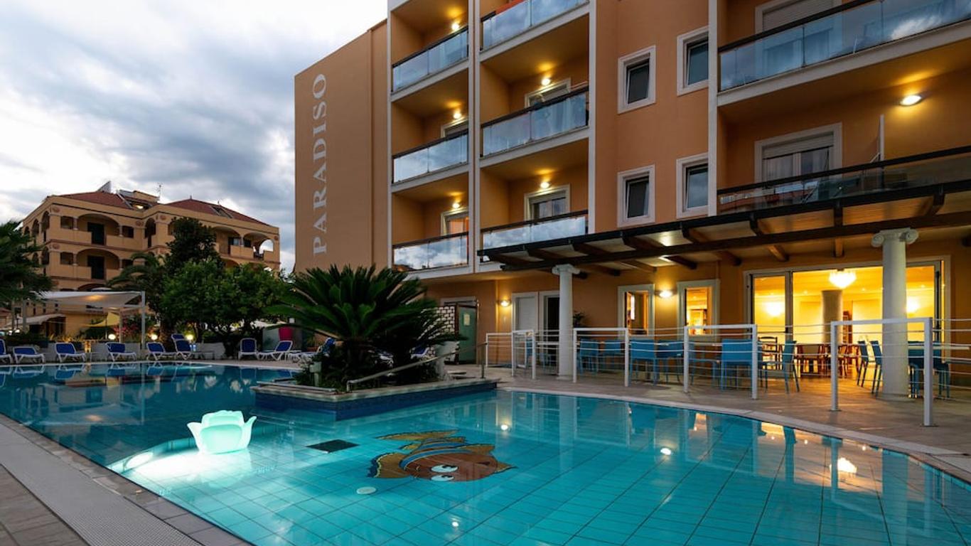 Hotel Paradiso
