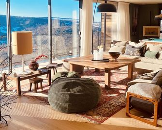 Contemporary 5-star chalet in the heart of the Auvergne, overlooking the Sancy valley - Murat-le-Quaire - Salon