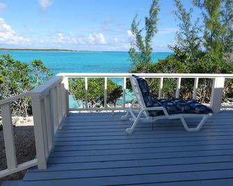 Cozy, new, beach cottage with a spectacular ocean view - Point of View - Rokers Point Settlement - Balcón