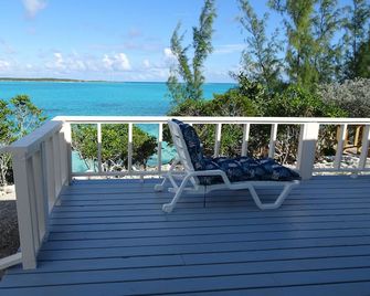 Cozy, new, beach cottage with a spectacular ocean view - Point of View - Rokers Point Settlement - Balcón