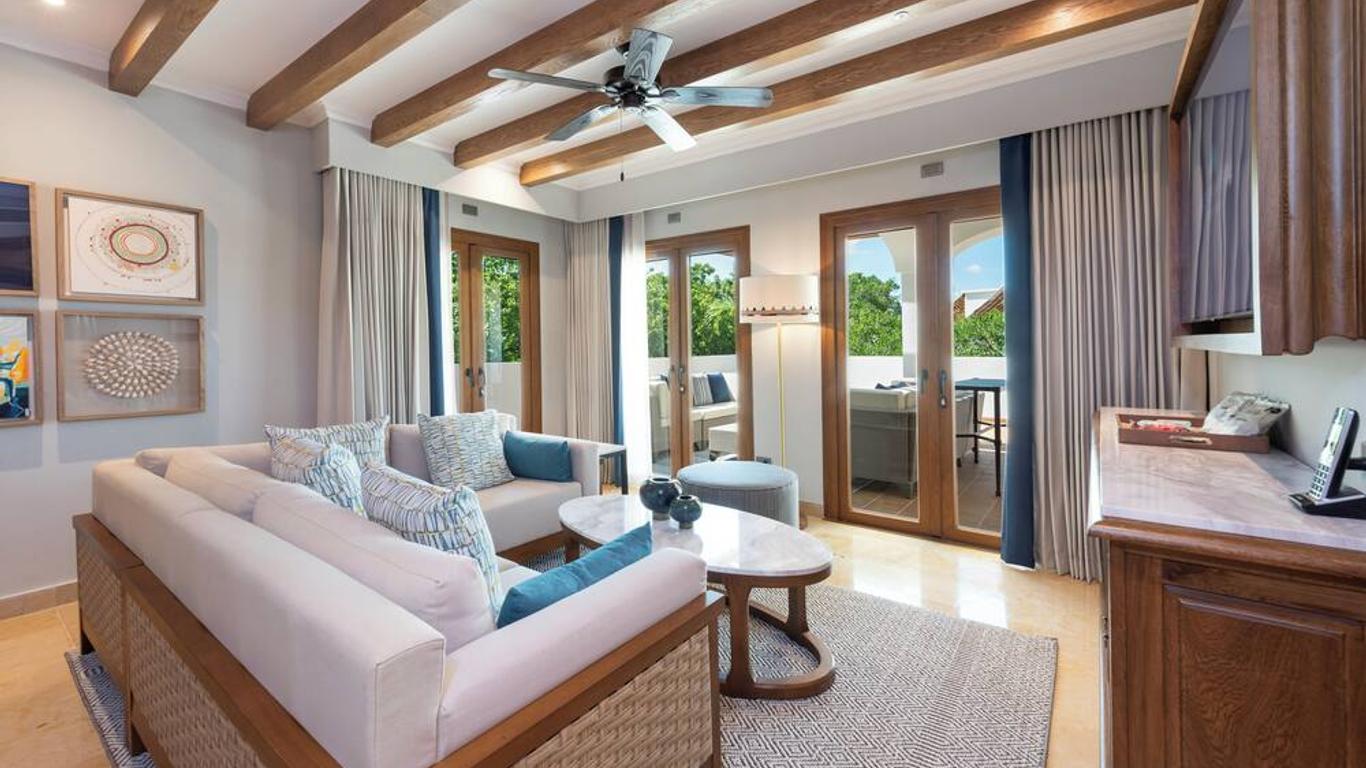 فالنتين إمبيريال ريفيرا مايب -ر ومل جميع كلخدفات - لبالغي فقط