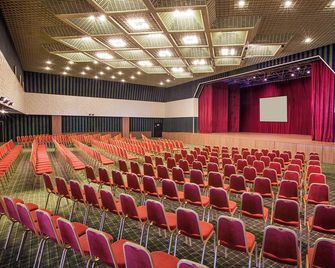 Hotel Samokov - Samokov - Sala de reuniones