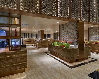 Millennium Airport Hotel Dubai - Dubai - Lobby