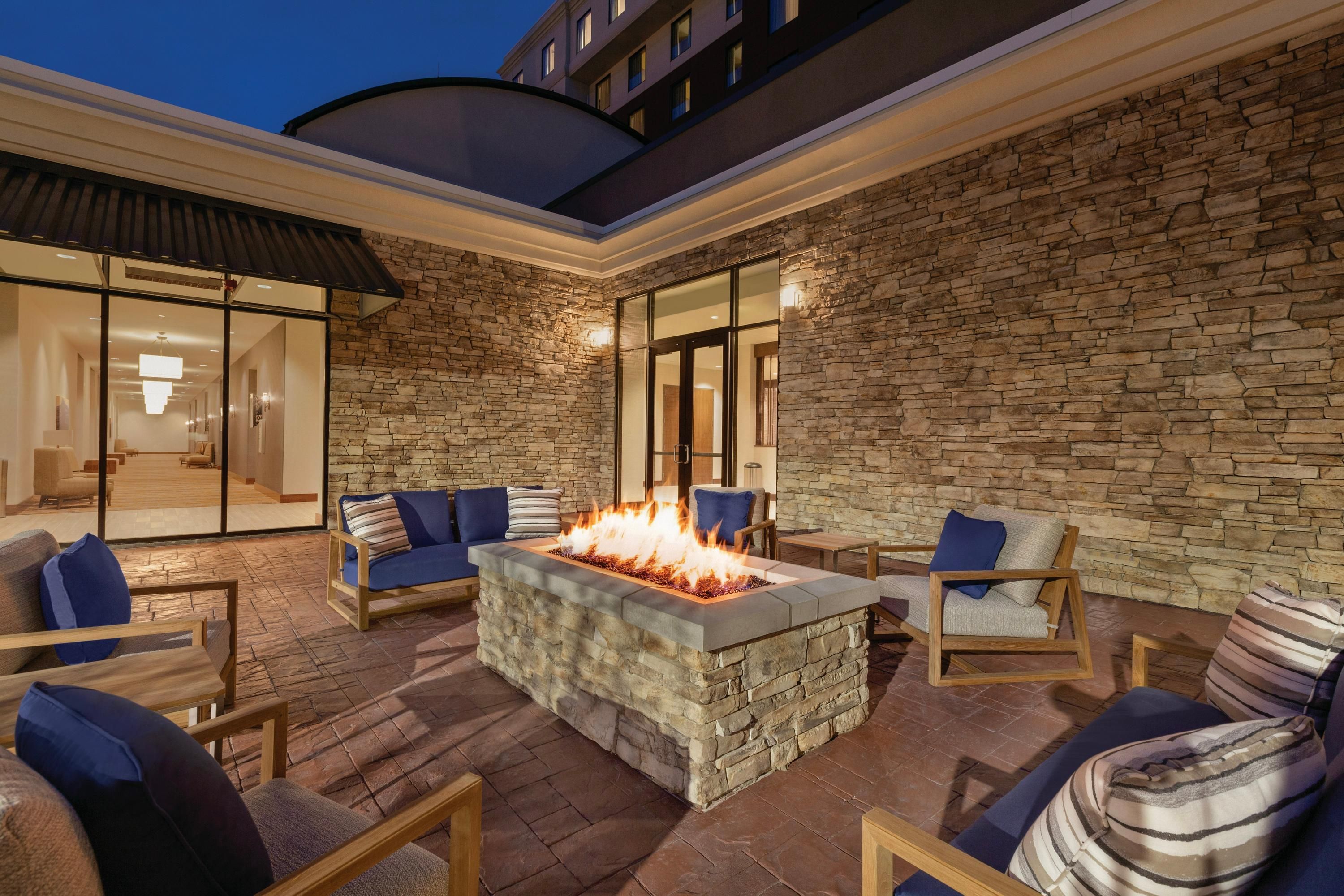 Embassy Suites by Hilton South Jordan Salt Lake City - South Jordan - Terasa