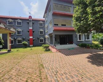 Lake Side Resort Neermahal - Comilla - Building