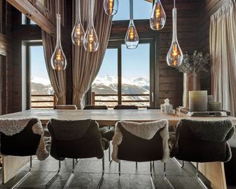 Newly Opened: Chalet Les Monts Sables - Vex - Salle à manger