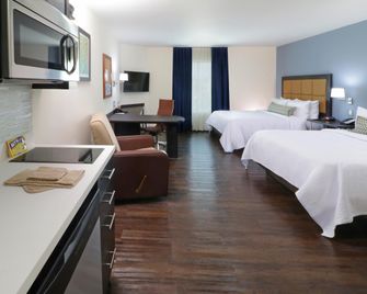 Candlewood Suites Celaya By IHG - Celaya - Makuuhuone