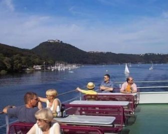 Garni Hotel & Ferienwohnungen Seeschlößchen - Waldeck (Hessen)