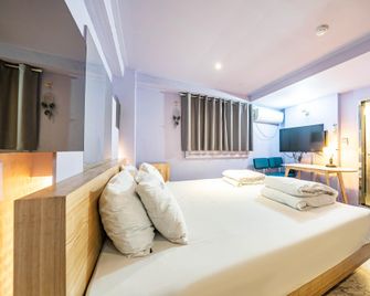 Sinchon Champus - Seoul - Schlafzimmer