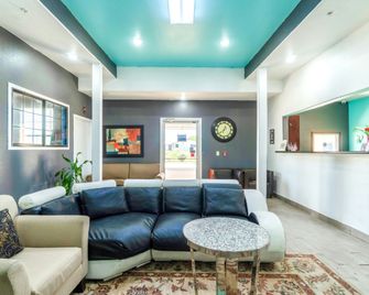 Atria Extended Stays by OYO Jourdanton - Jourdanton - Receptie