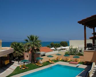 Mythos Beach Hotel Apartments - Maleme - Pool