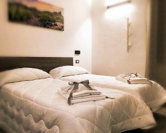 Castelvecchio B&B - Sorano - Camera da letto