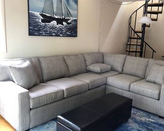 Fenwick Island Getaway Unit 728 - Fenwick Island - Wohnzimmer