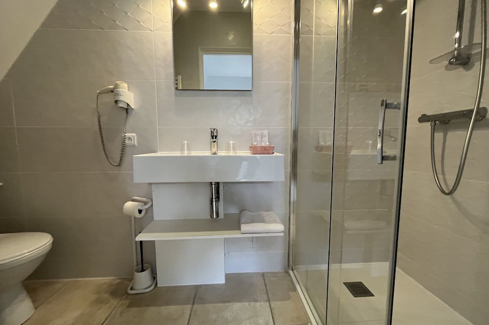 Hôtel Bon Encontre - Sarlat-la-Caneda - Baño