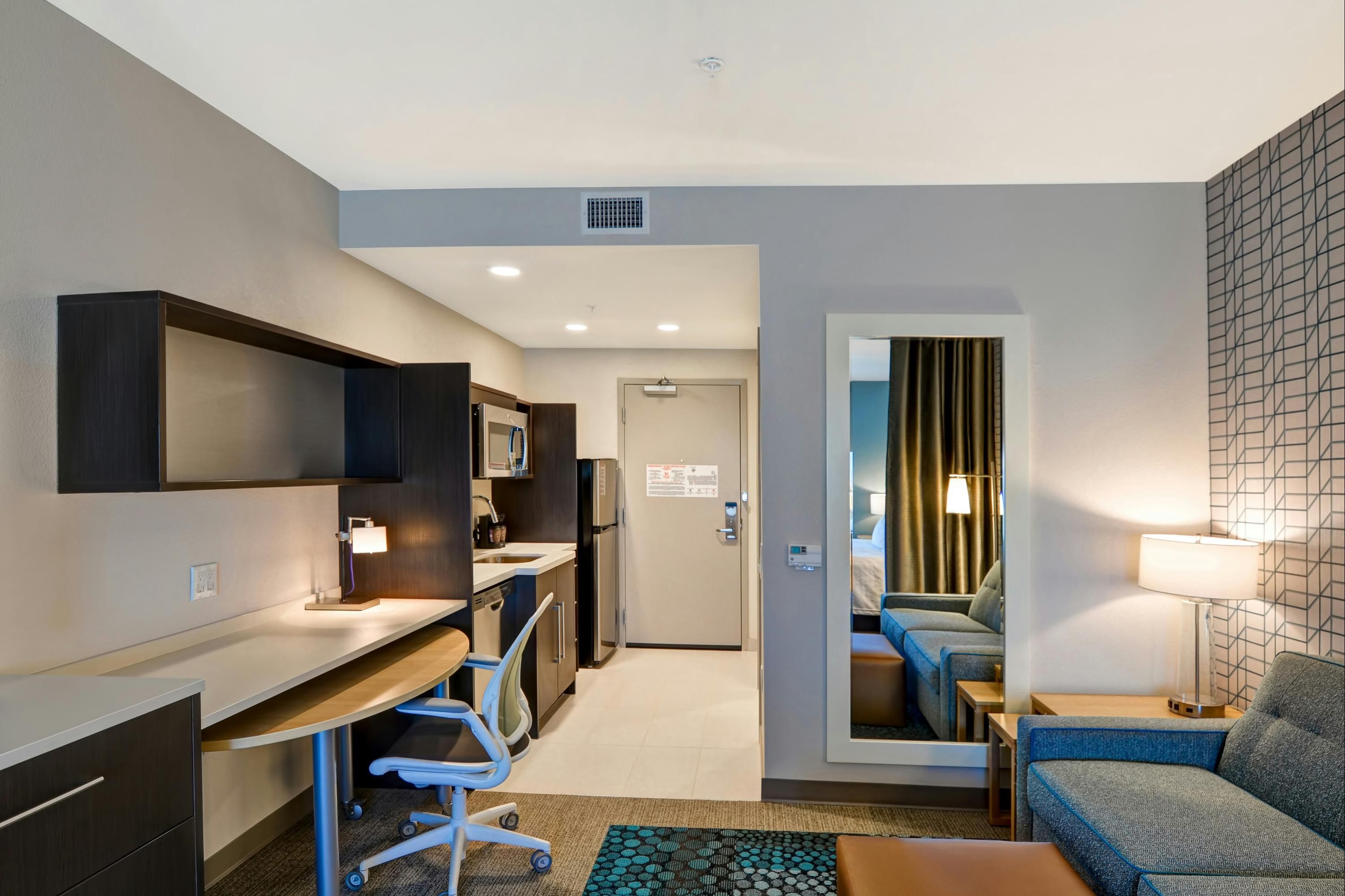 Home2 Suites by Hilton Palmdale - Palmdale - Schlafzimmer