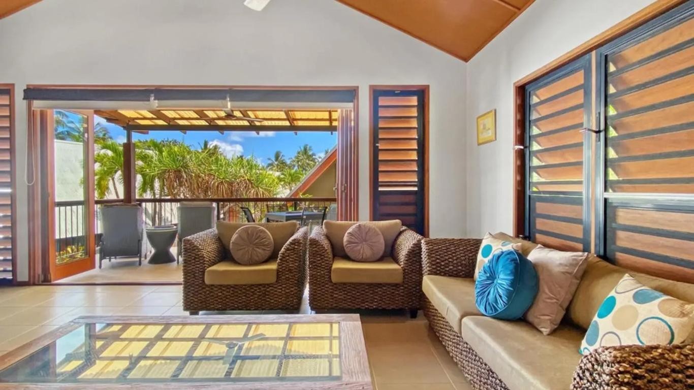 Pure Magnetic Villa 10