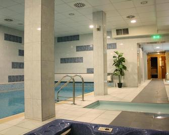 Hotel Zuglo - Budapest - Pool