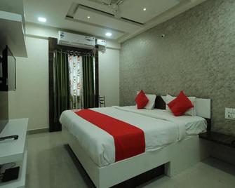 Regal Residency - Gulbarga - Bedroom