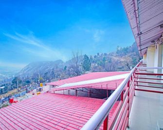 Hotel O By OYO Kalka - Patnitop - Balcony